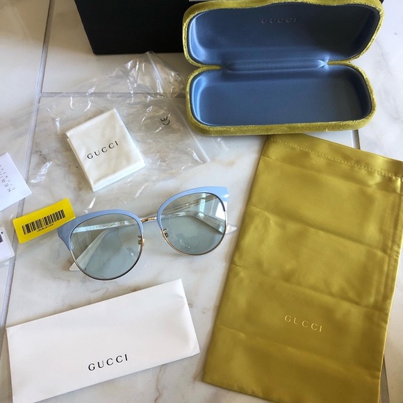 🔥NEW GUCCI CAT EYE SUNGLASSES 🔥 - Picture 15 of 16